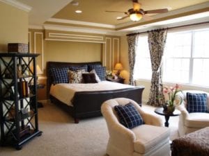 bed-bug-hotel-room